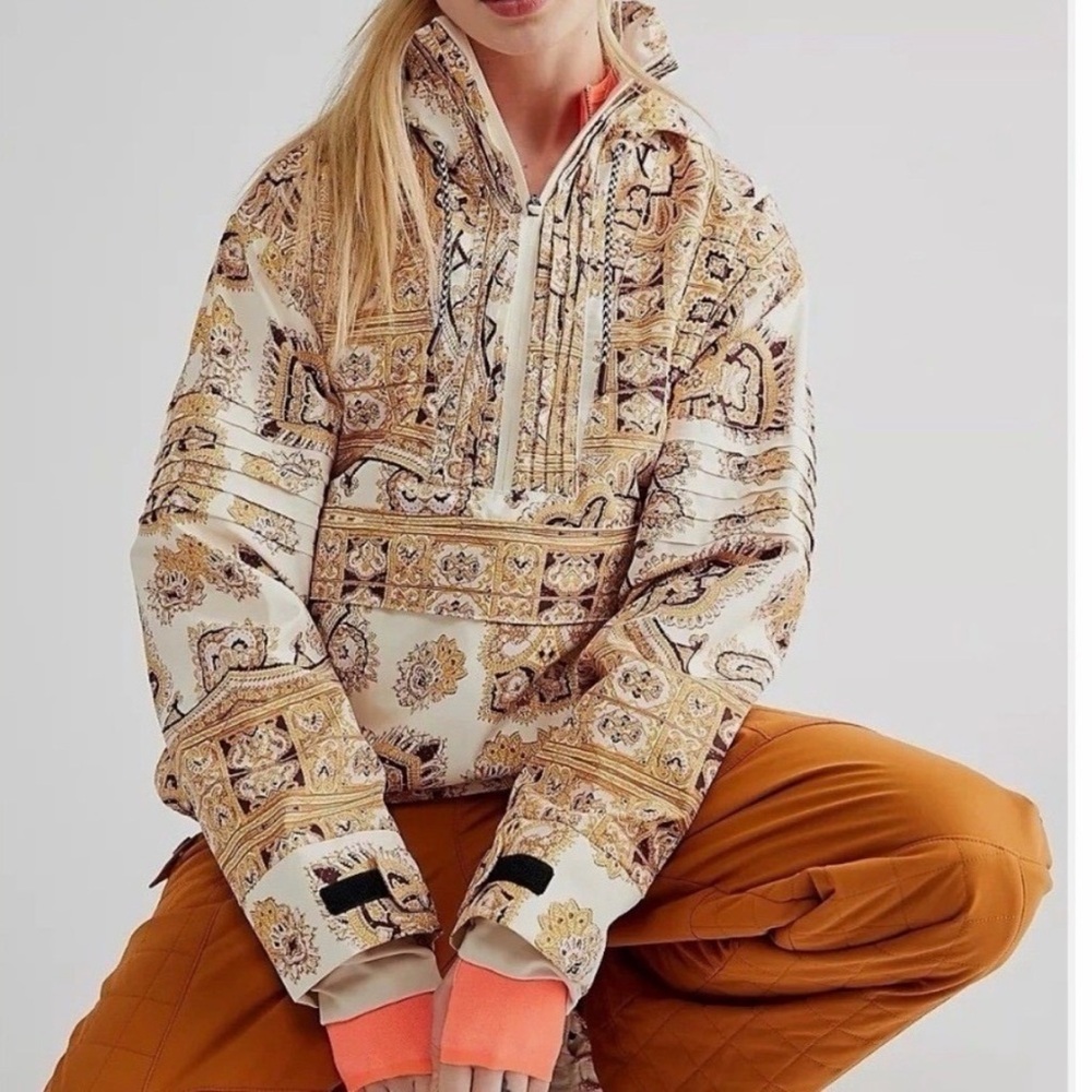 Free People ✨Golden day✨New ✨ Multicolor Patterned Jacket